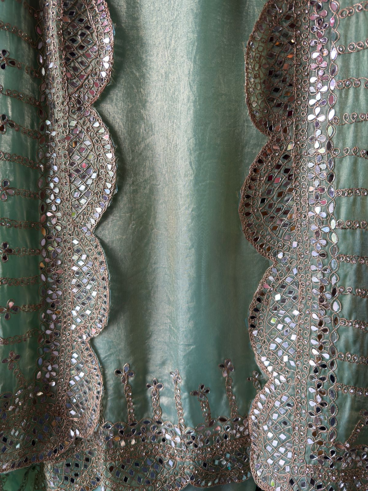 Pure glass tissue shirt